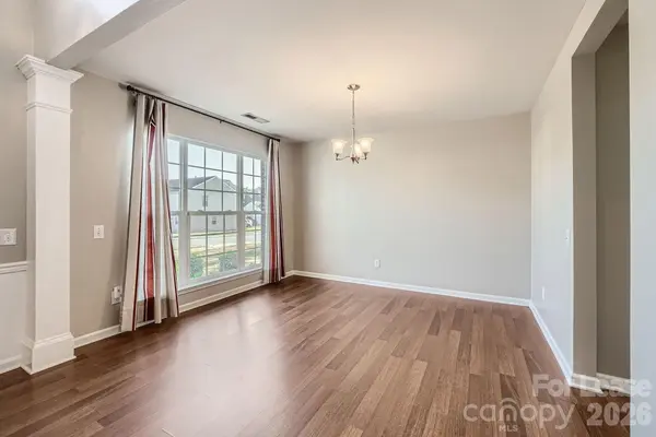 8631 Challenger DR, Charlotte, NC 28213