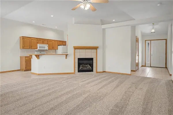 2745 Coralberry CT, Lawrence, KS 66047
