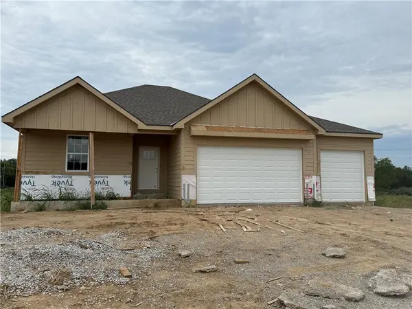 2044 Brooke ST, Liberty, MO 64068