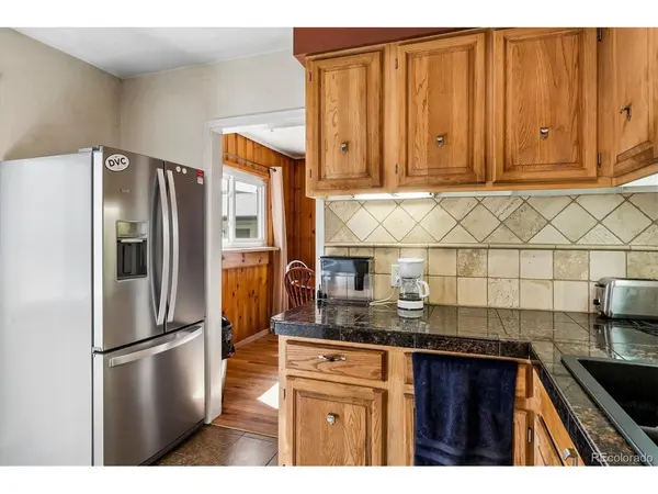3025 S Delaware, Englewood, CO 80110
