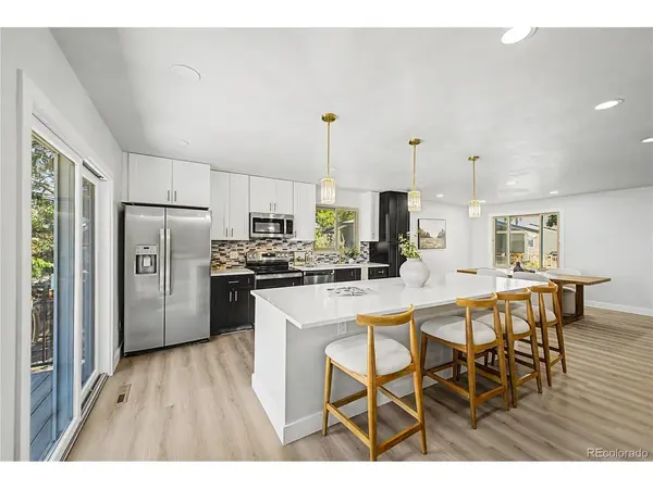 4313 S Dillon, Aurora, CO 80015