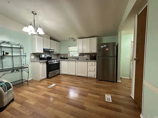 1319 W Gourley PIKE, Bloomington, IN 47404