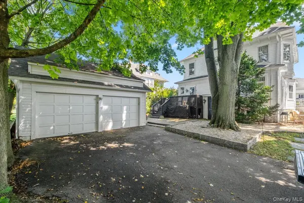 80 Argyll AVE, New Rochelle, NY 10804