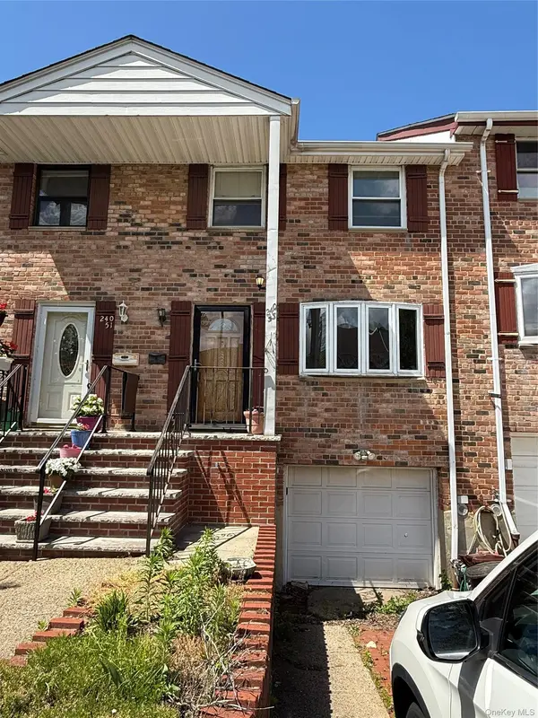240-53 66th AVE, Little Neck, NY 11362