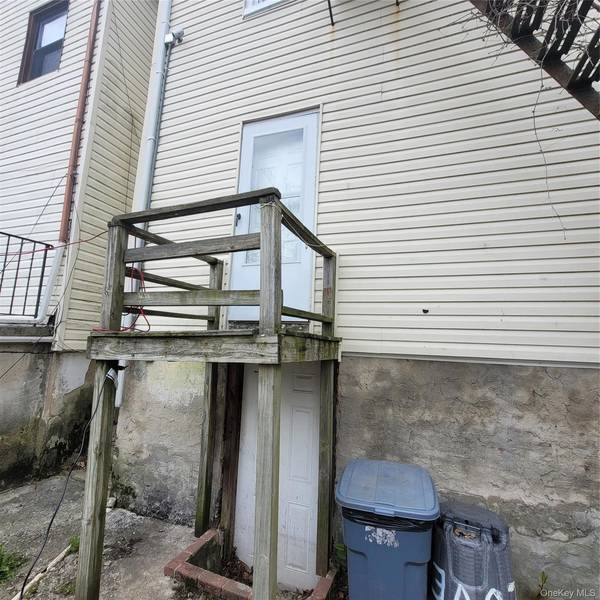 437 S 5th AVE, Mount Vernon, NY 10550