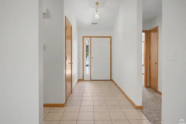 2745 Coralberry CT, Lawrence, KS 66047