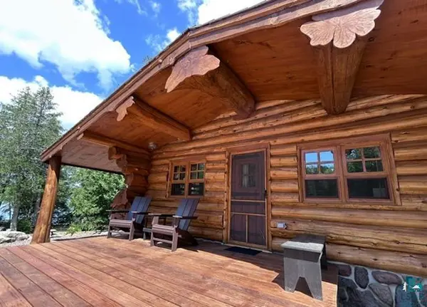 71 Benedict Ln, Lutsen, MN 55612