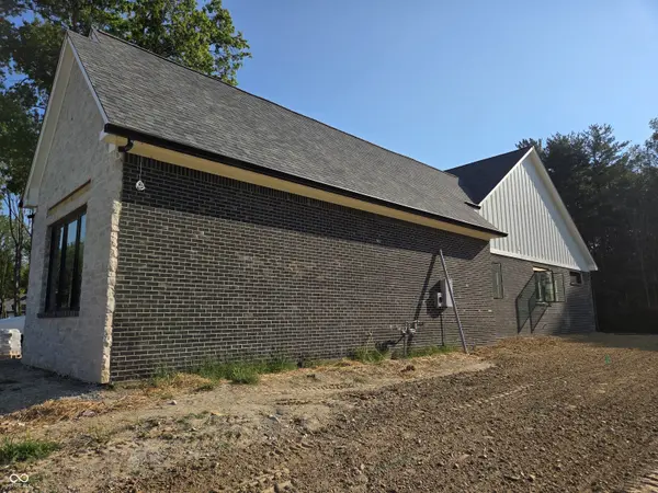 859 J McCool WAY, Greenwood, IN 46142