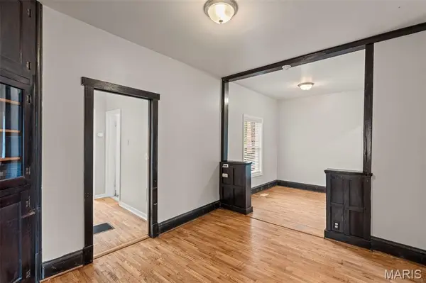6737 Fyler AVE, St Louis, MO 63139