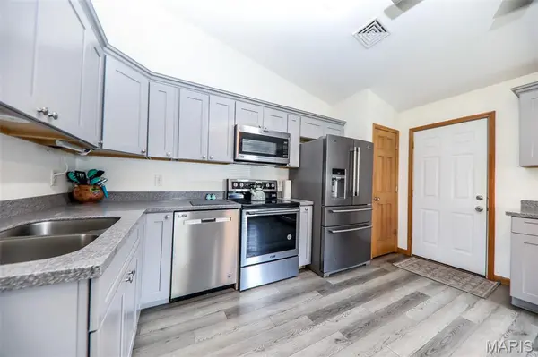 507 Easton AVE, Jerseyville, IL 62052