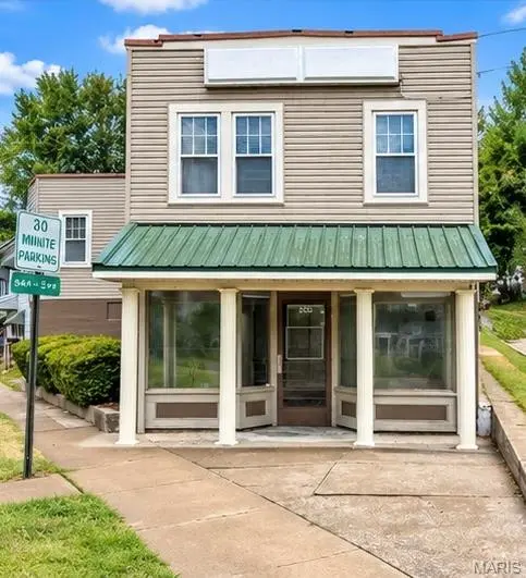300 Grand AVE, Hannibal, MO 63401