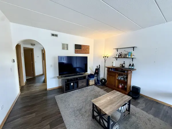 16600 Liberty CIR #2S, Orland Park, IL 60467