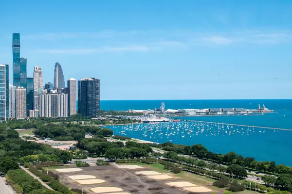 1235 S Prairie AVE #3002, Chicago, IL 60605