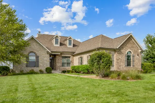43W812 N Sunset Views DR, St. Charles, IL 60175