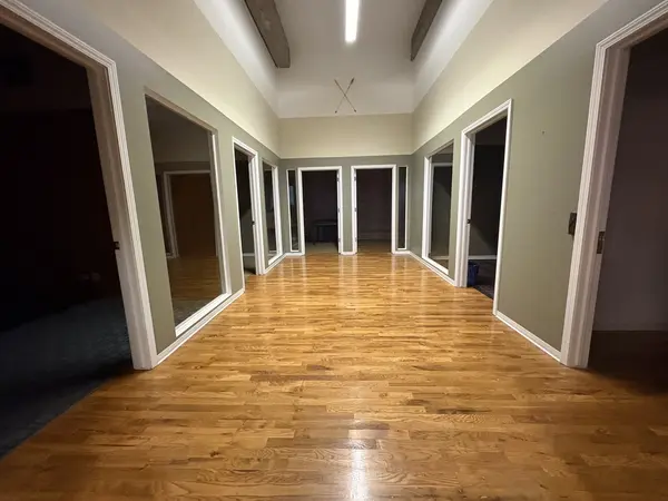 954 W Washington BLVD, Chicago, IL 60607