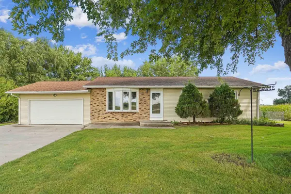 149 E Mt. Vernon RD, Waterloo, IA 50703