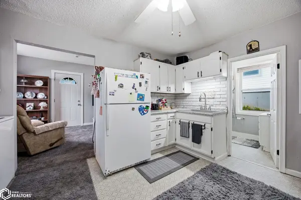1116 20th AVE, Cedar Rapids, IA 52404