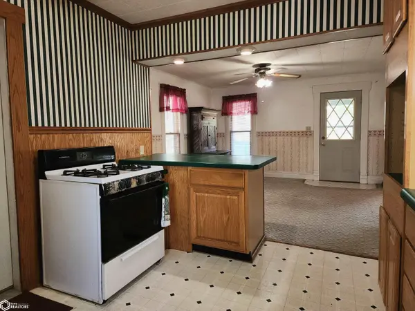 205 E Hancock ST, Corydon, IA 50060