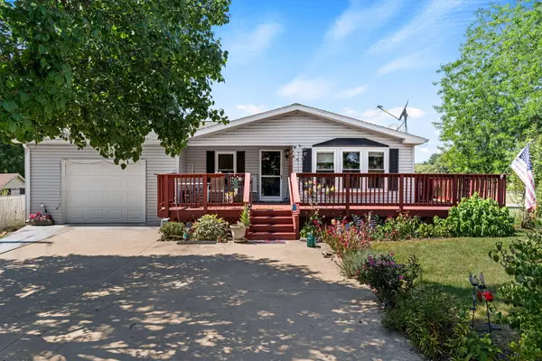 6631 N 570, Winamac, IN 46996