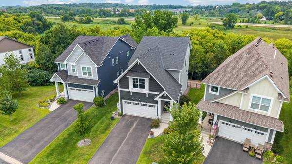 6826 151st ST, Savage, MN 55378