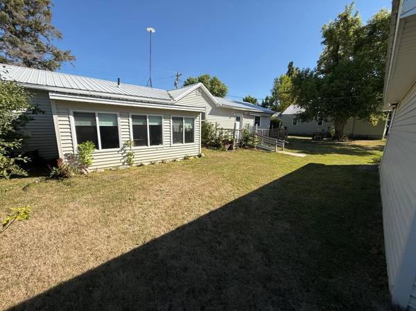 333 W 3rd AVE #S, Ada, MN 56510