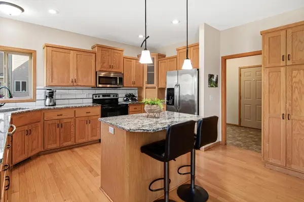 21394 Queen CT NW, Elk River, MN 55330