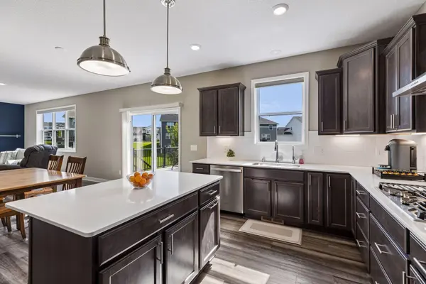 19257 Meadow View LN, Maple Grove, MN 55311