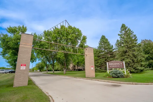 1801 Becker AVE SE #102, Willmar, MN 56201