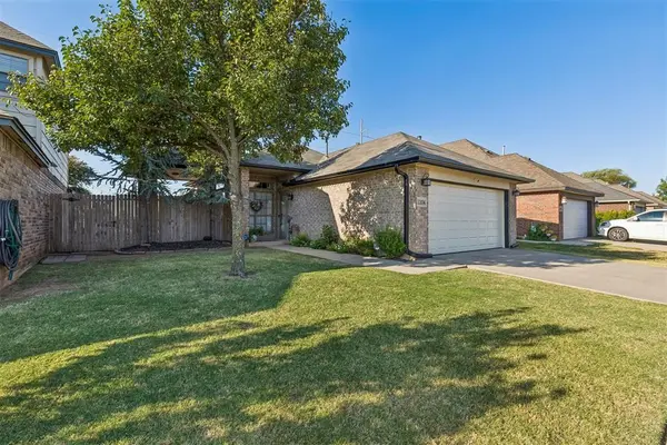 1104 SW 25th ST, Oklahoma City, OK 73170