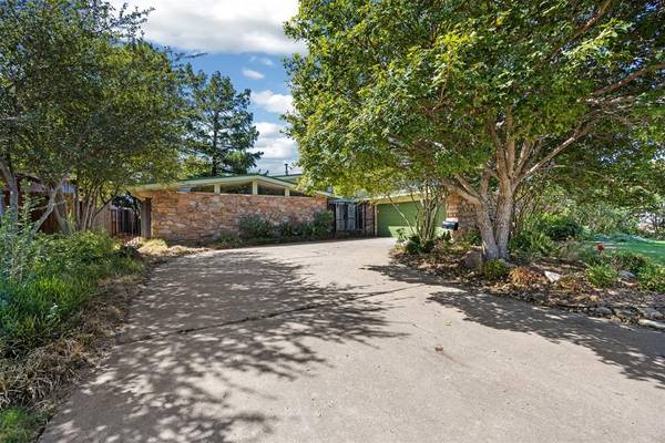 3804 NW 69th ST, Oklahoma City, OK 73116