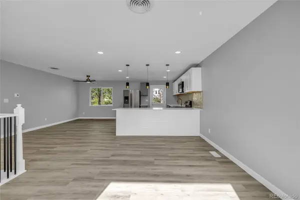 2189 S Coors CIR, Denver, CO 80228