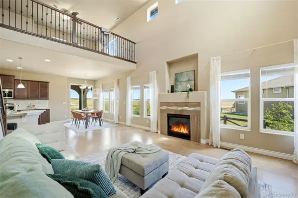 8982 Pacific Crest DR, Colorado Springs, CO 80927