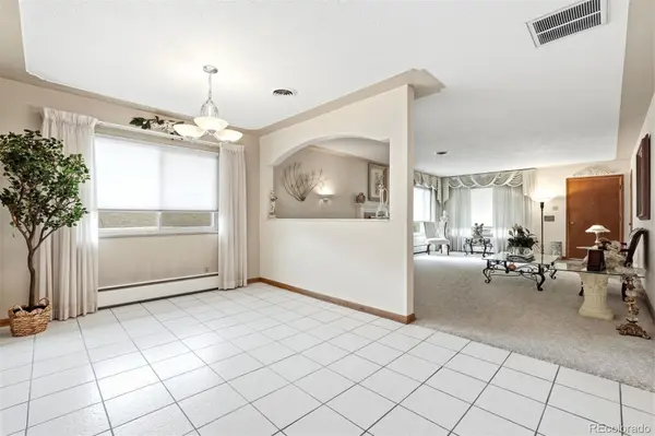 2942 W 42nd AVE, Denver, CO 80211