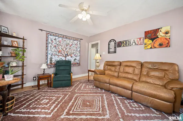 205 W FRANKLIN ST, Bartonville, IL 61607