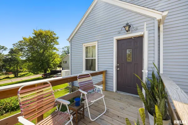 205 W FRANKLIN ST, Bartonville, IL 61607