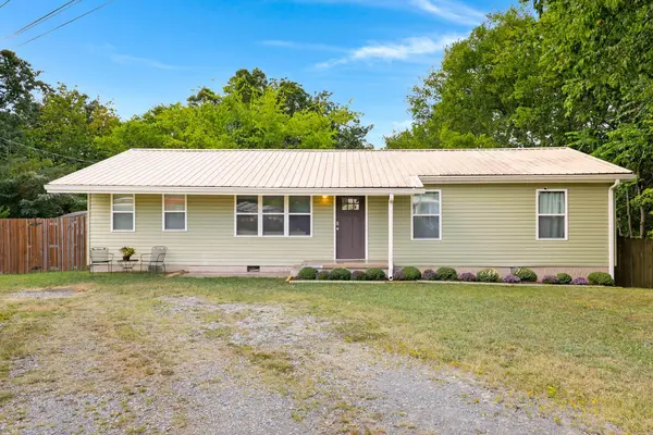 39 Fine Street, Rossville, GA 30741