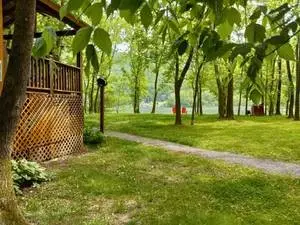 9852 Mullins Cove Rd, Whitwell, TN 37397