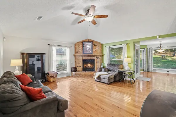 1201 Jacksons View Rd, Hermitage, TN 37076