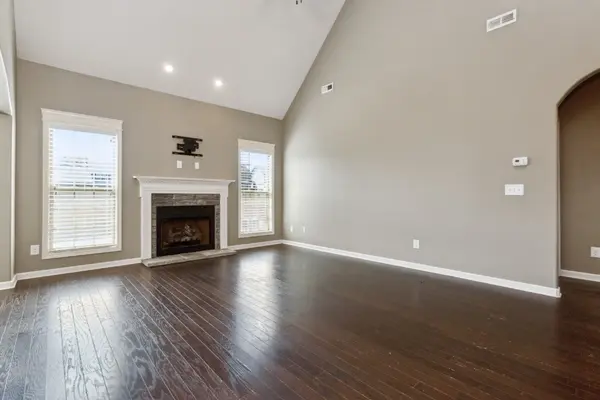 1275 Golden Eagle Way, Clarksville, TN 37040