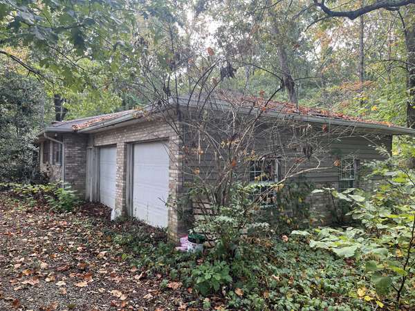 1037 Sha Dawn Rd, Joelton, TN 37080