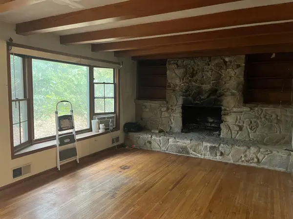 1037 Sha Dawn Rd, Joelton, TN 37080