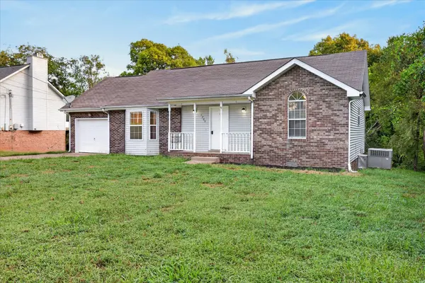 1705 Broadripple Drive, Clarksville, TN 37042