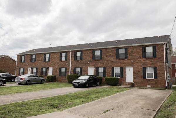 110 Bennett Dr #A, Clarksville, TN 37042