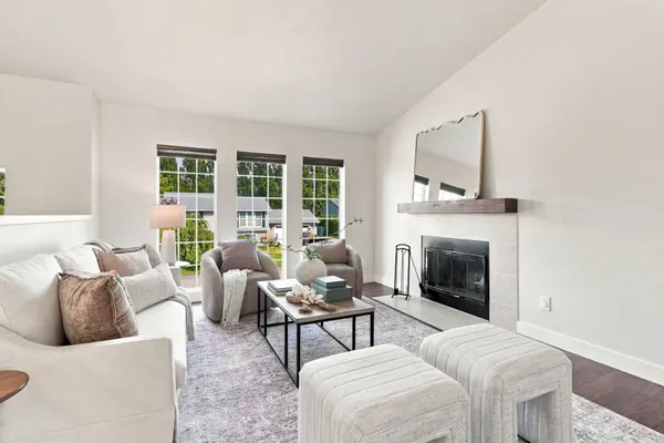 18910 E Augusta Ln, Greenacres, WA 99016