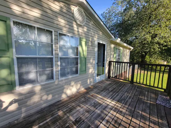385 Rosedale DR, Greer, SC 29651