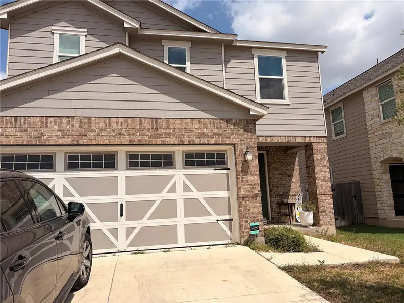 1007 Brambles DR, Georgetown, TX 78626