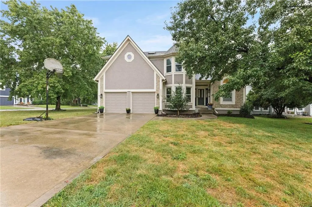 5124 Noble ST, Shawnee, KS 66226