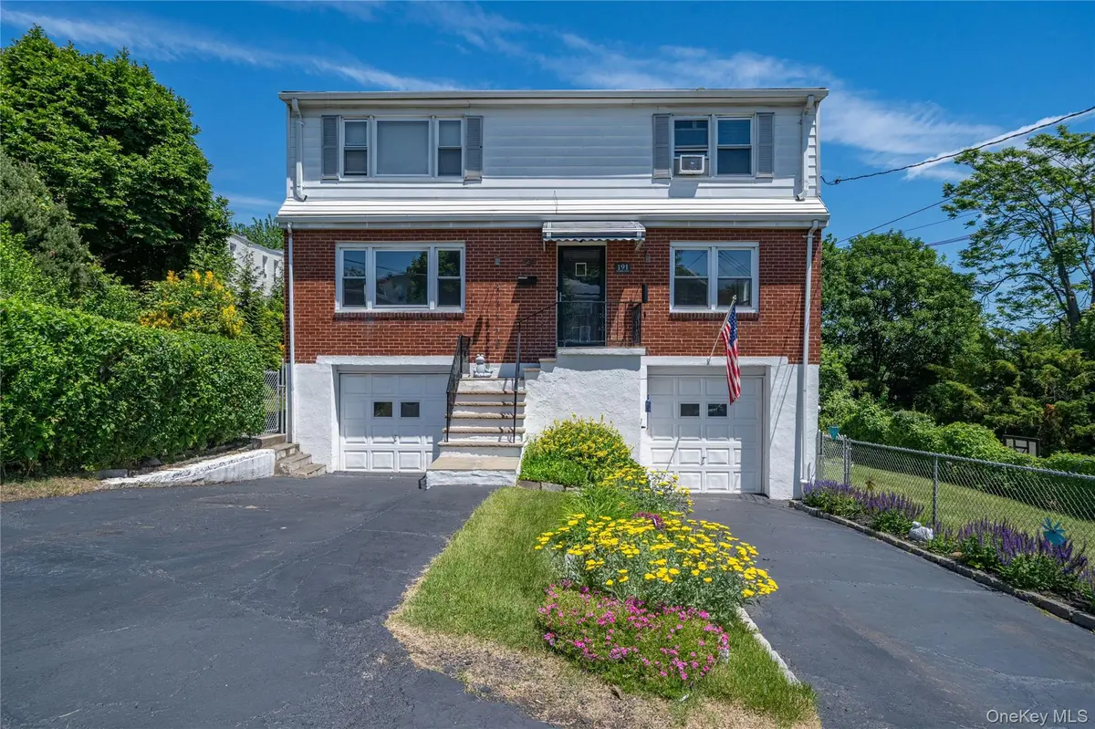 191 Hildreth PL, Yonkers, NY 10704