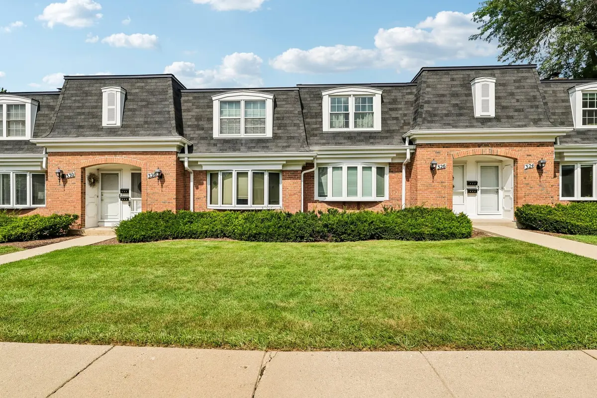 328 Eastern AVE, Barrington, IL 60010