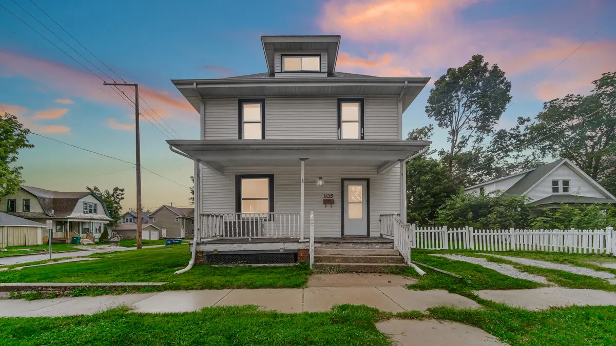 105 Maple AVE, La Porte, IN 46350